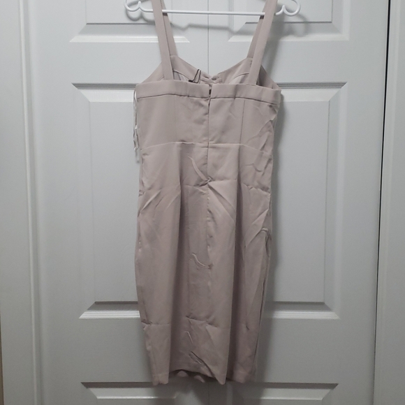 Dynamite lace up bodycon dress BNWT - Picture 3 of 4